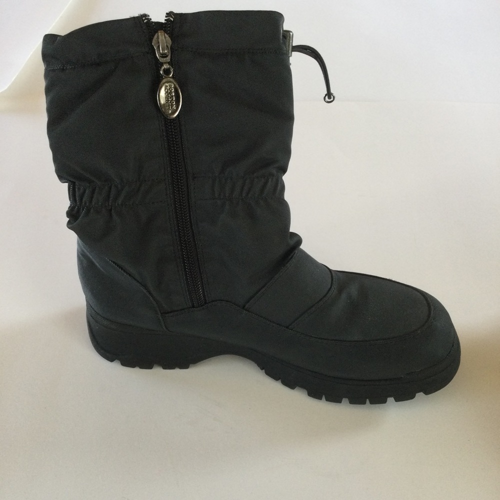 Boston Accent Black Boots Weather Proof Non Skid Soles & Heels Size 8M - Picture 7 of 8